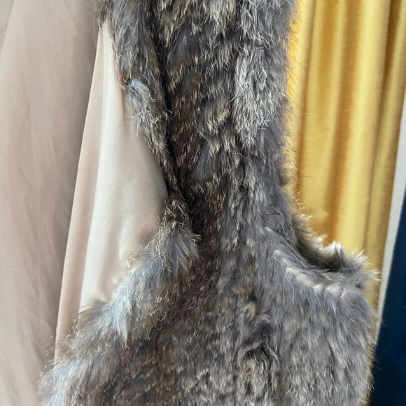 525 America Rabbit Fur Vest - Picture 8 of 8